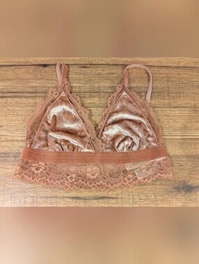 Forever 21 Velvet Bralette Size Small Peachy Coral Colour